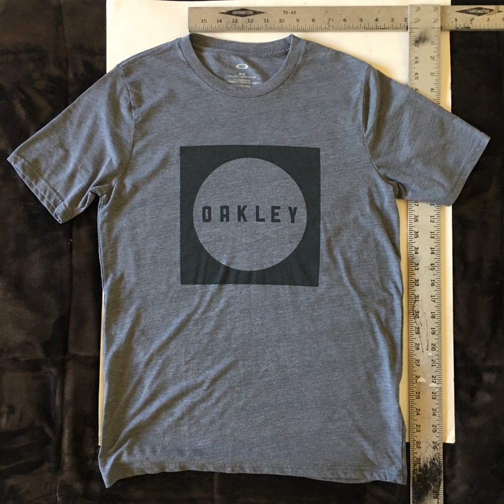 Oakley Hyrdolix Grey Box Logo T-Shirt